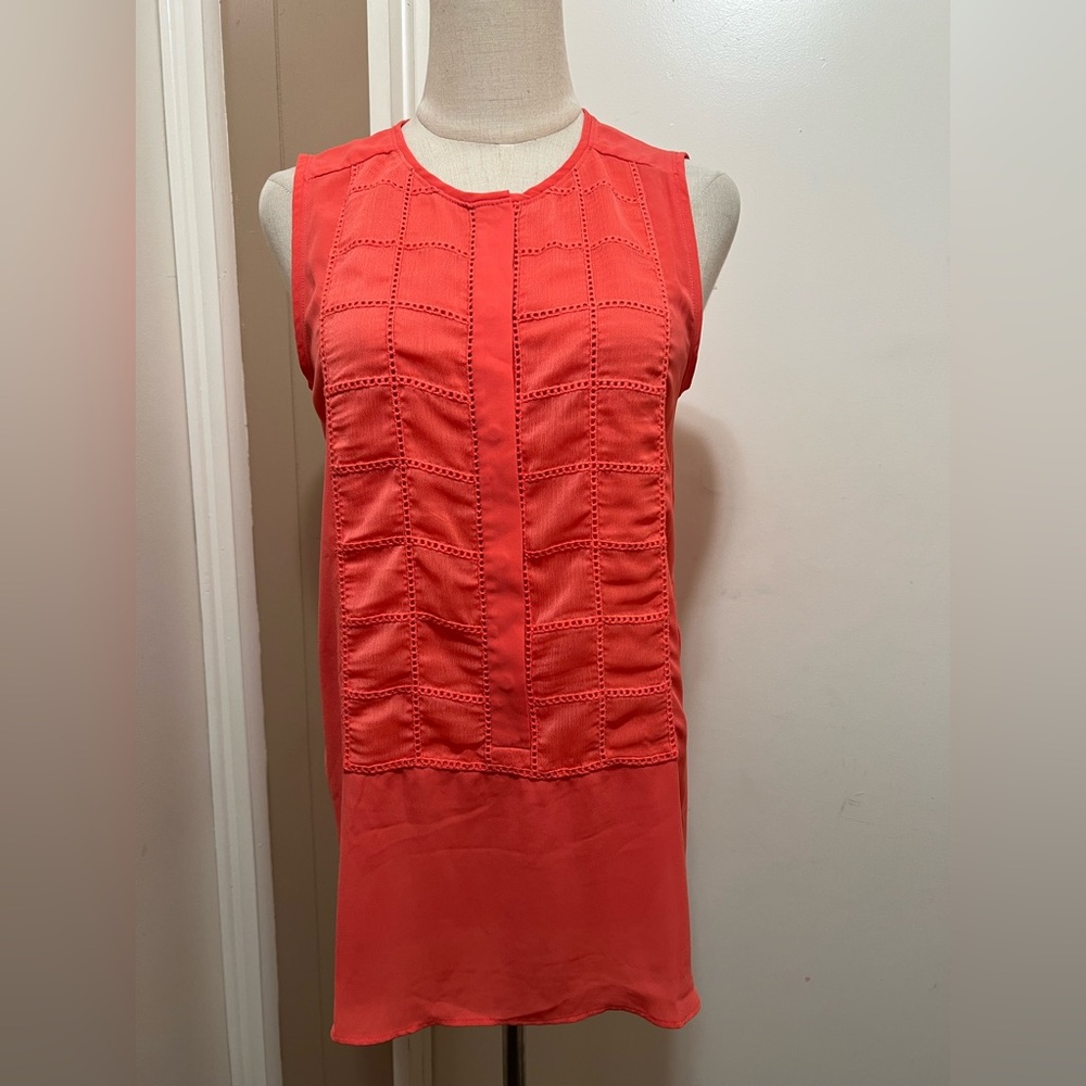 Ann Taylor LOFT Orange Rayon Hidden Button Sleeveless Blouse High Low M NWT